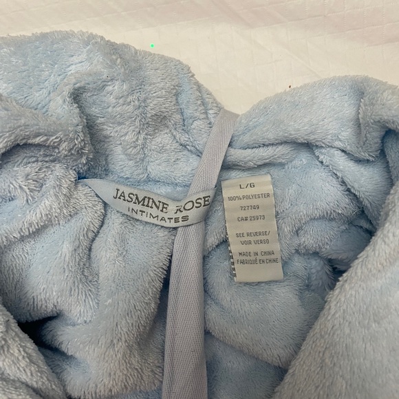 💙💙Jasmine Rose Size Large Baby Blue Robe - Picture 2 of 3
